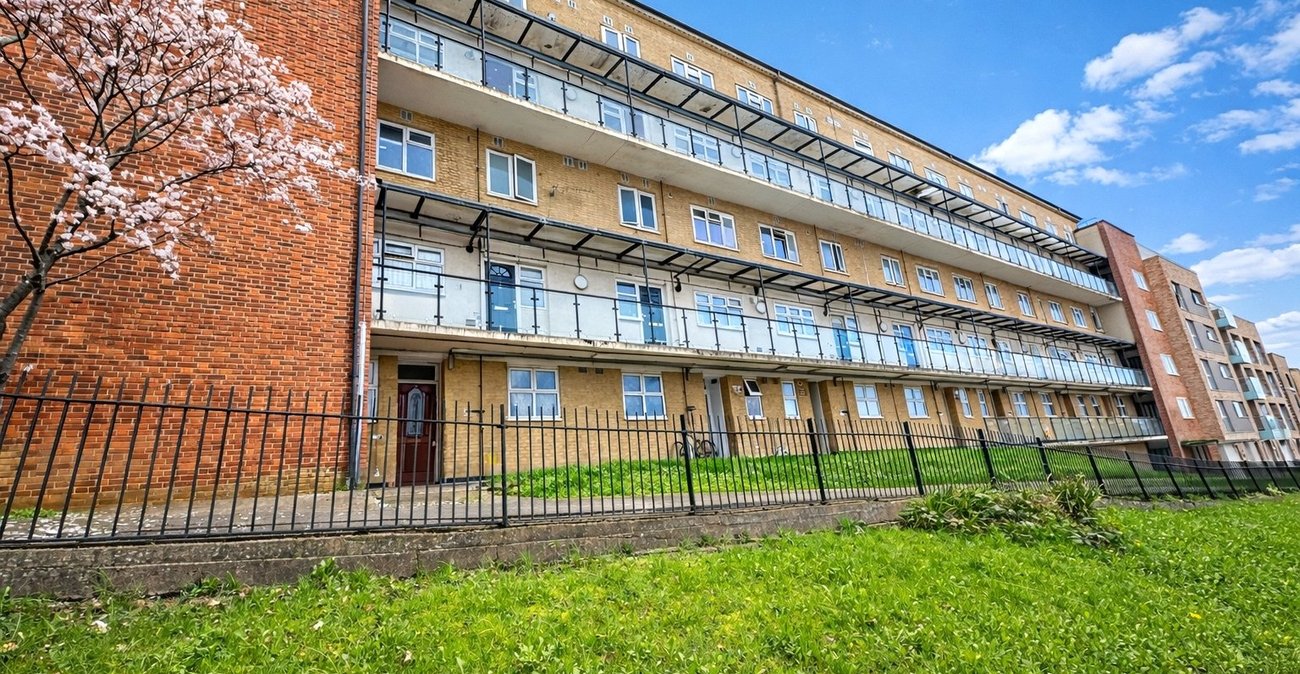 1 bedroom property for sale in Bromley | Robinson Jackson