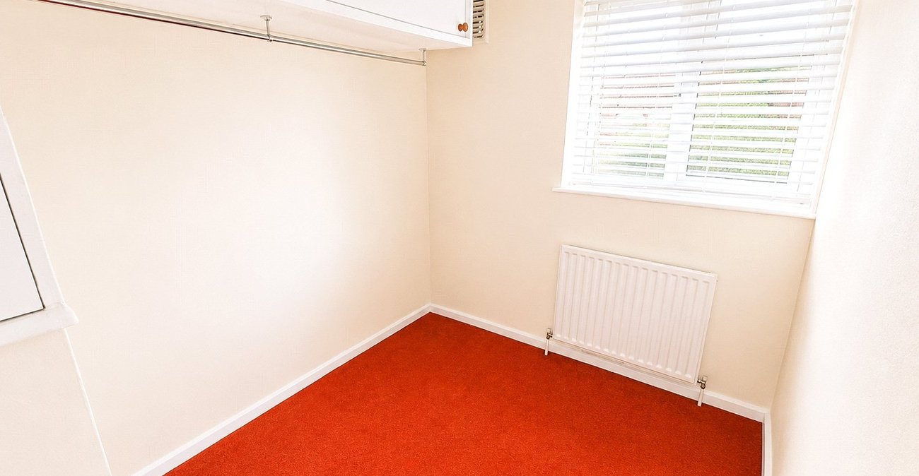 3 bedroom house for sale in Bromley | Robinson Jackson