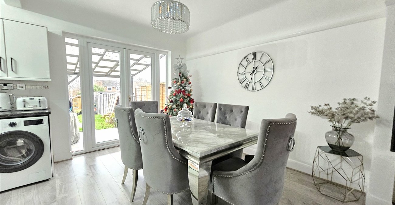 3 bedroom house for sale in Bromley | Robinson Jackson