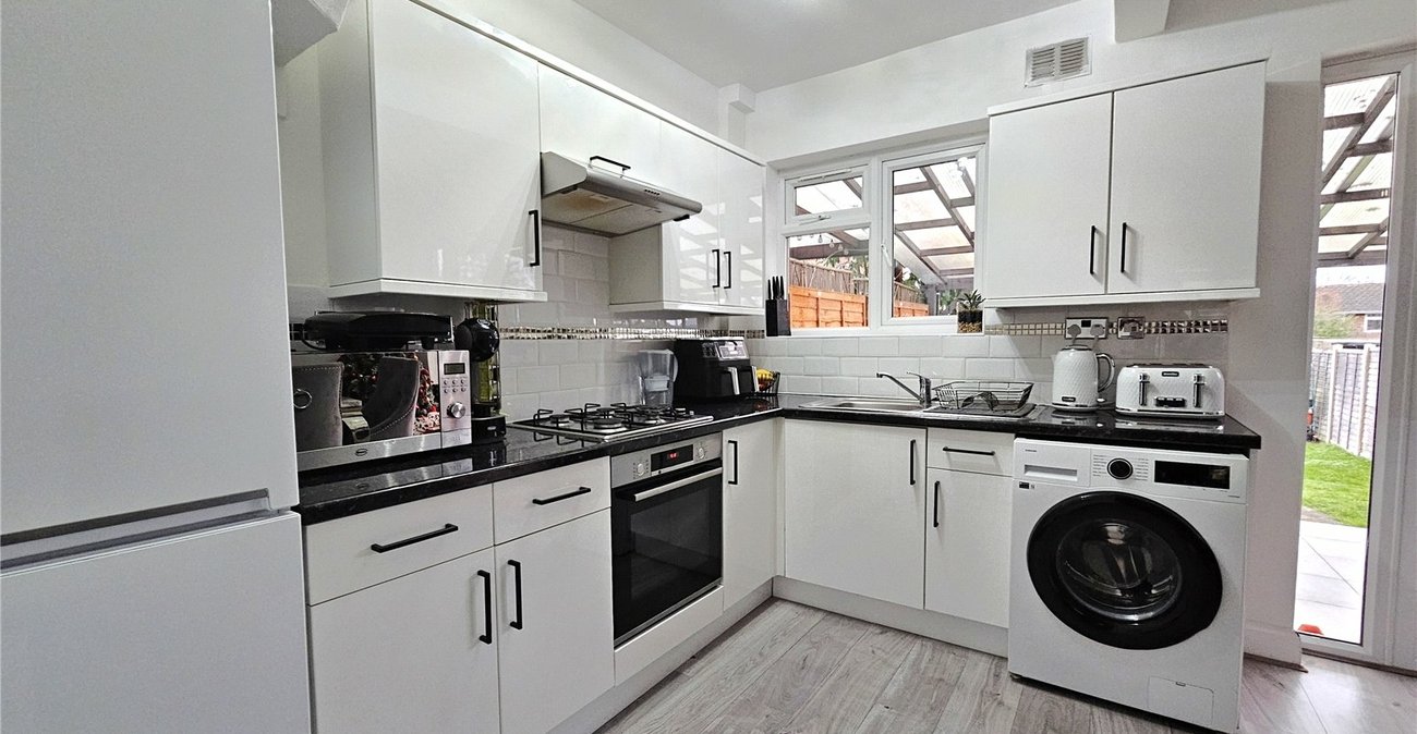 3 bedroom house for sale in Bromley | Robinson Jackson