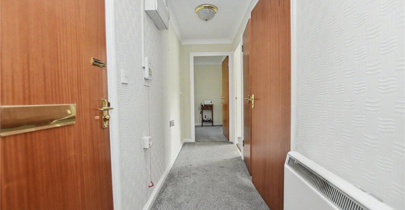 2 bedroom property for sale in Bexleyheath | Robinson Jackson