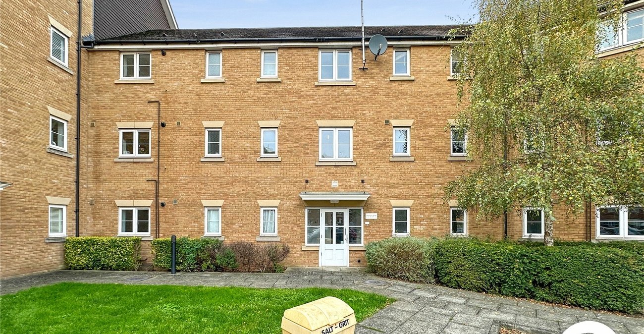 1 bedroom property for sale in Strood | Robinson Michael & Jackson