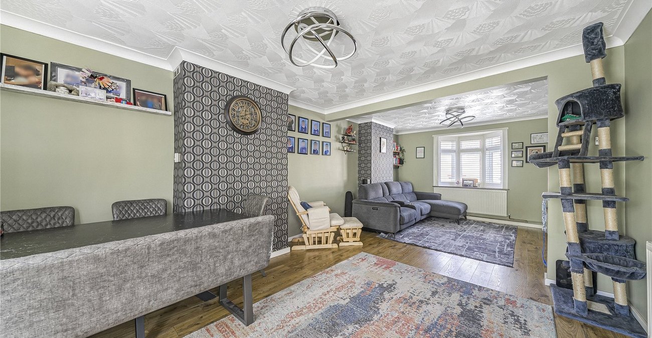 3 bedroom house for sale in Crayford | Robinson Jackson