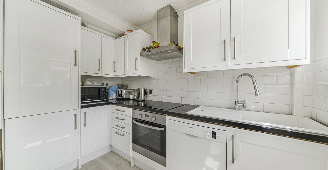 3 bedroom house for sale in Crayford | Robinson Jackson