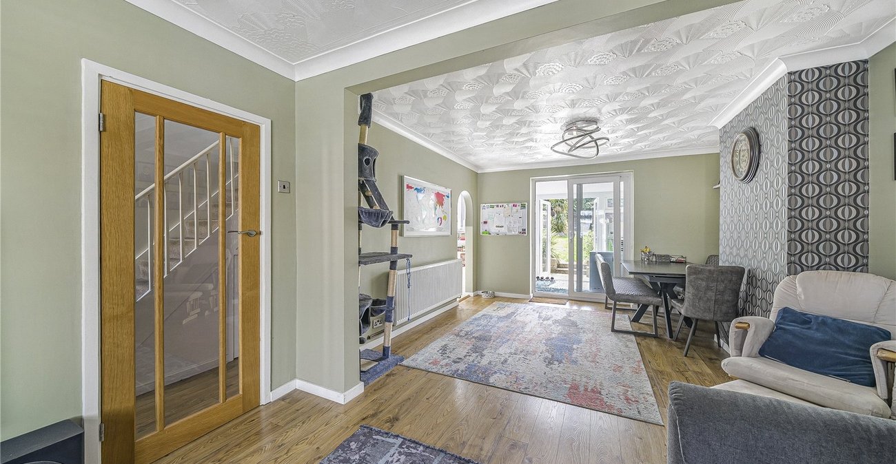 3 bedroom house for sale in Crayford | Robinson Jackson