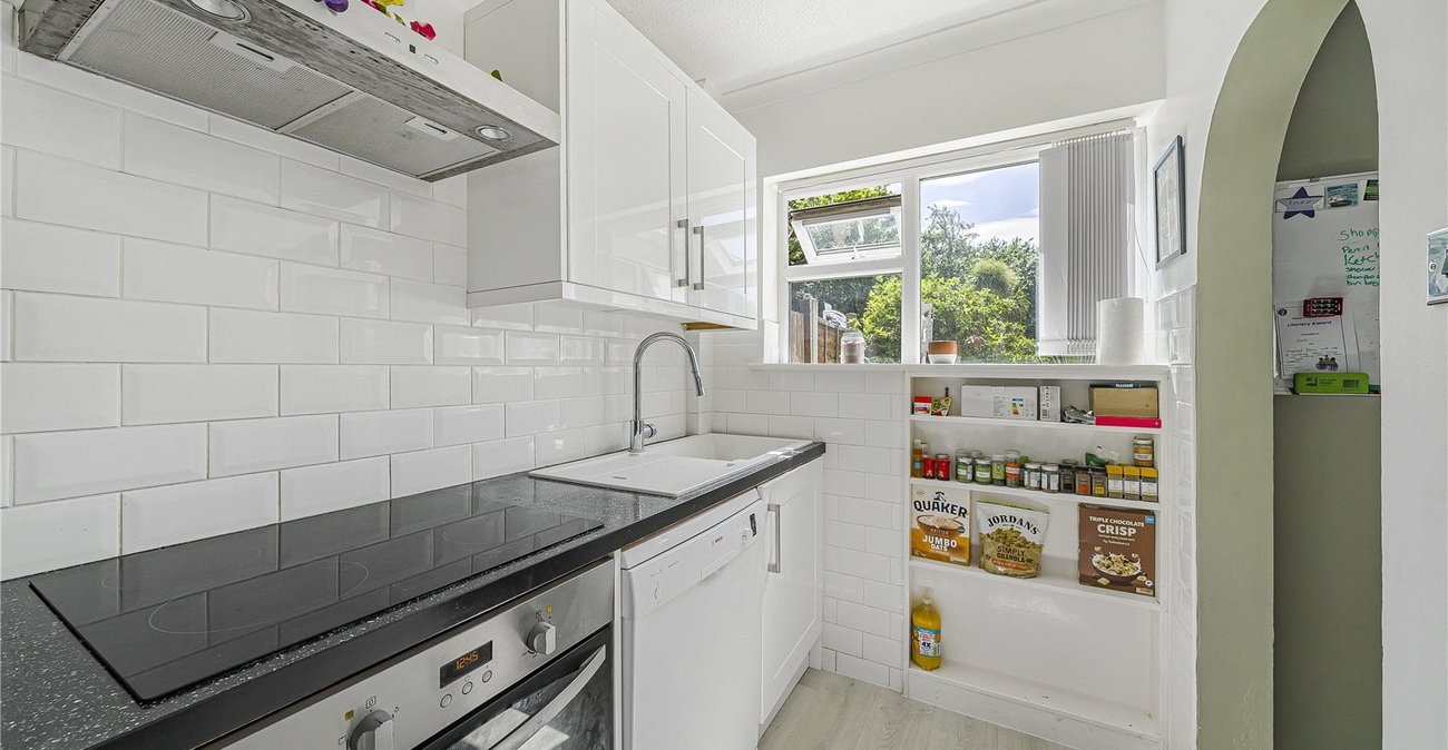 3 bedroom house for sale in Crayford | Robinson Jackson