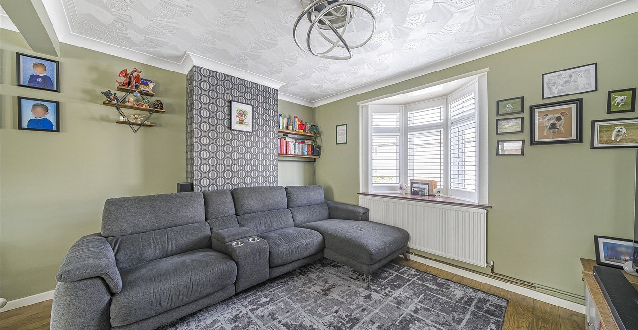 3 bedroom house for sale in Crayford | Robinson Jackson