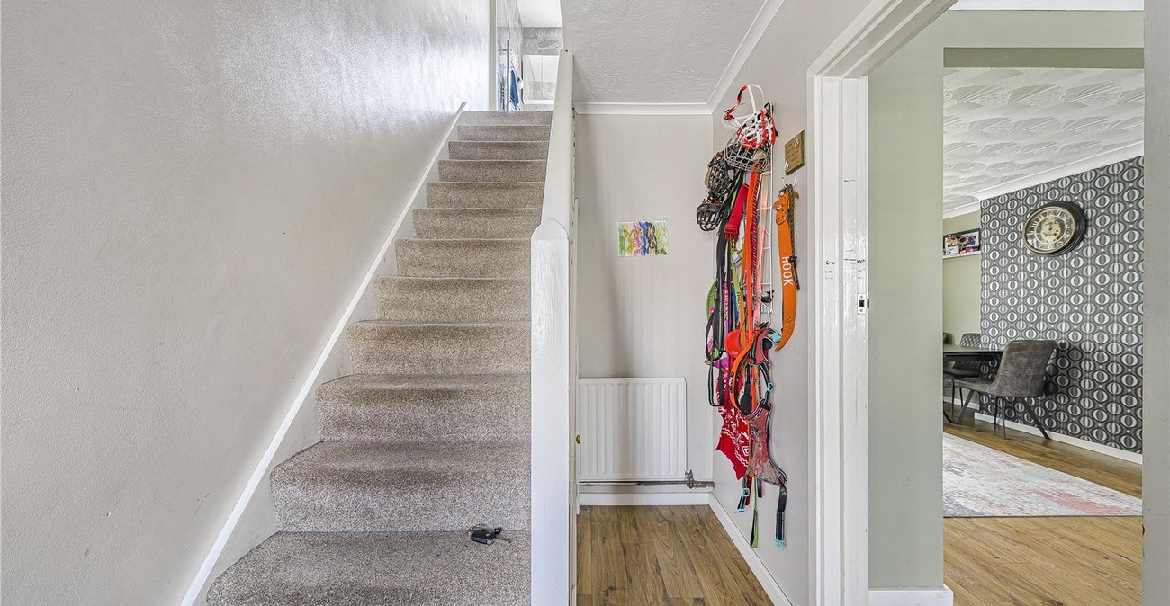 3 bedroom house for sale in Crayford | Robinson Jackson