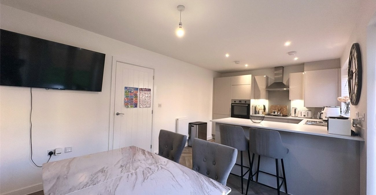 3 bedroom house for sale in Greenhithe | Robinson Jackson