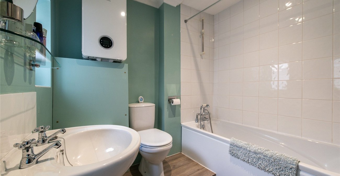 1 bedroom property for sale in Maidstone | Robinson Michael & Jackson