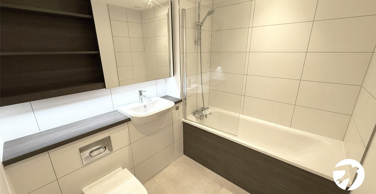 1 bedroom property for sale in London | Robinson Jackson