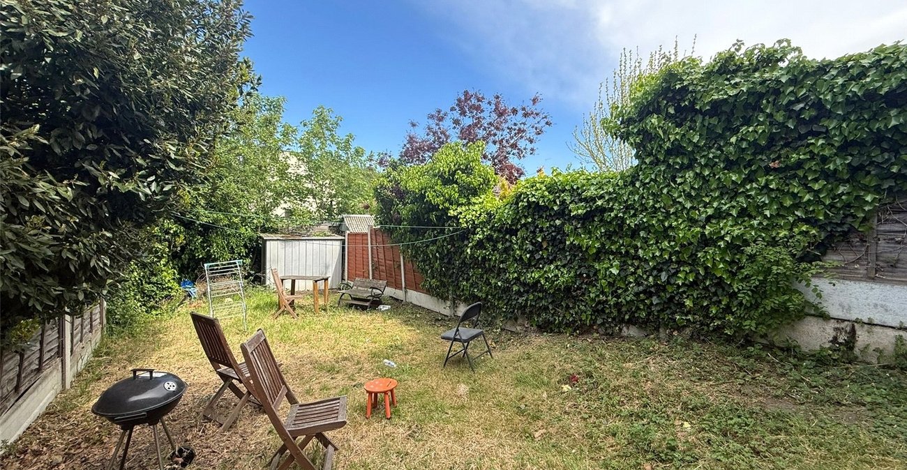 3 bedroom house for sale in Abbey Wood | Robinson Jackson