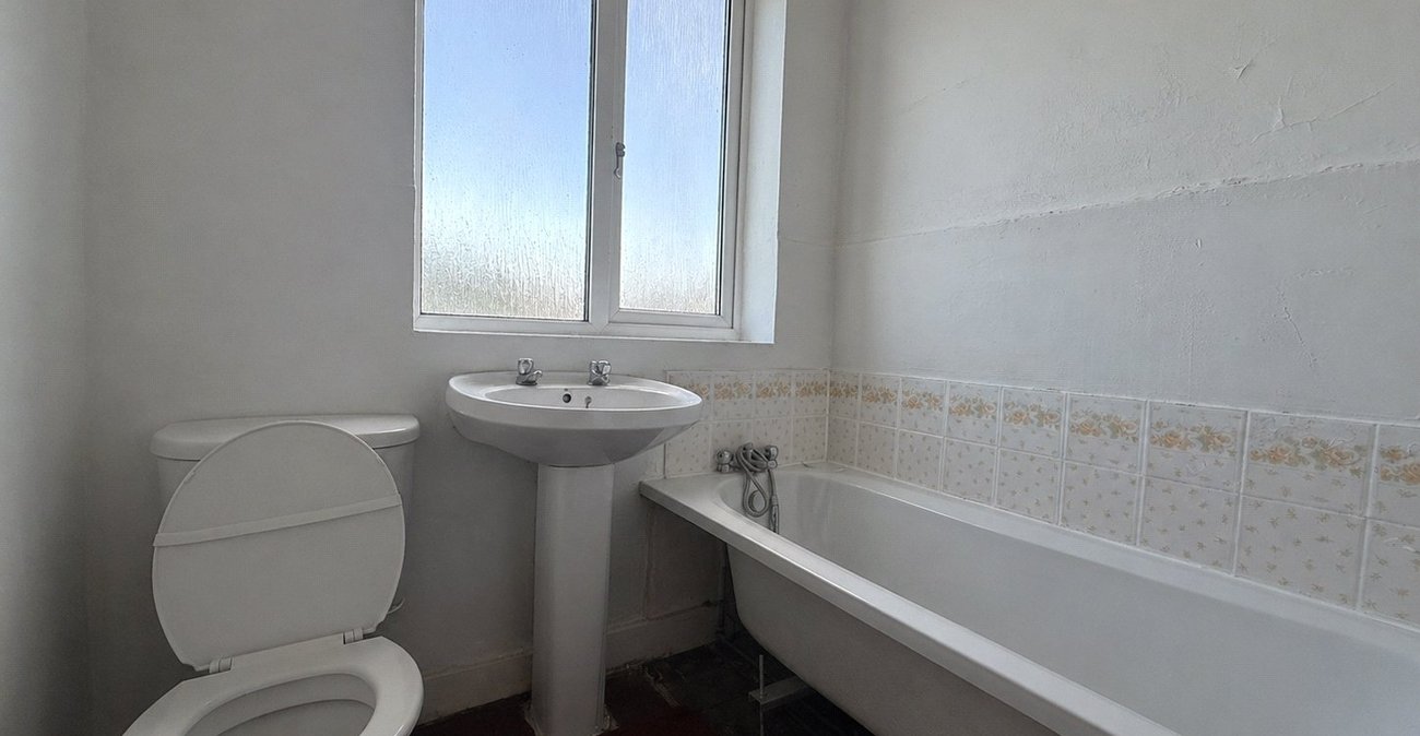 3 bedroom house for sale in Abbey Wood | Robinson Jackson