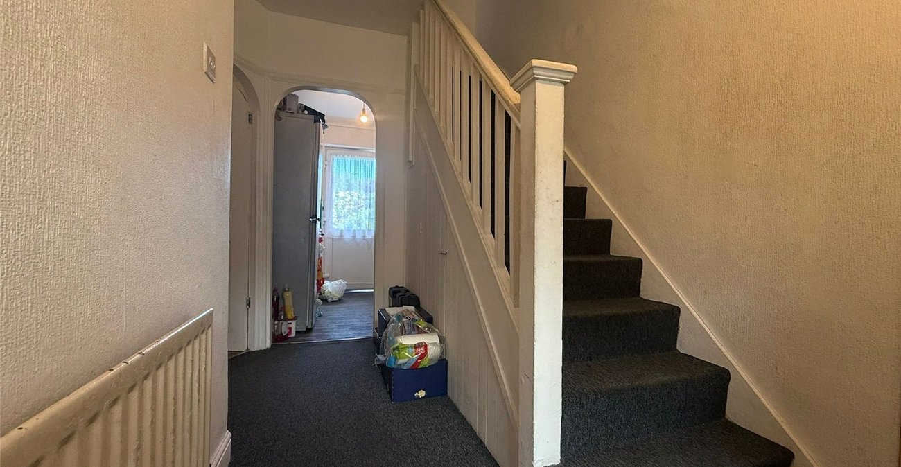 3 bedroom house for sale in Abbey Wood | Robinson Jackson
