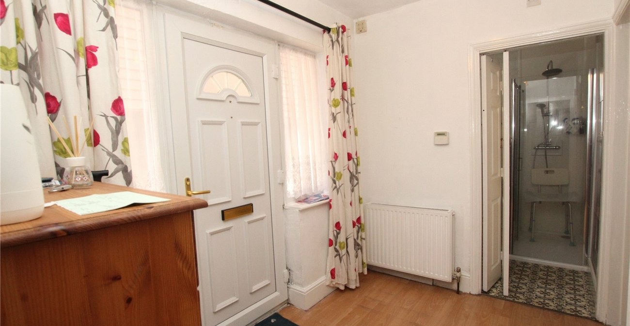 3 bedroom house for sale in Abbey Wood | Robinson Jackson