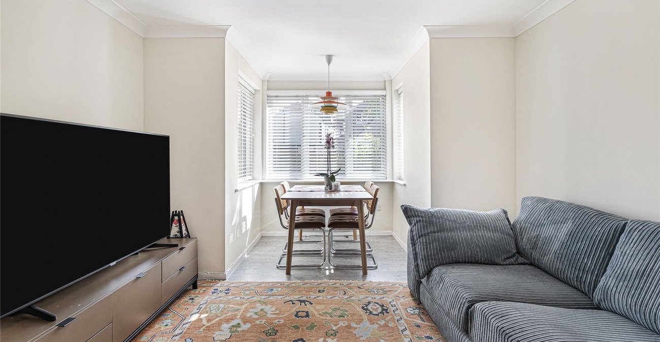 2 bedroom property for sale in Welling | Robinson Jackson