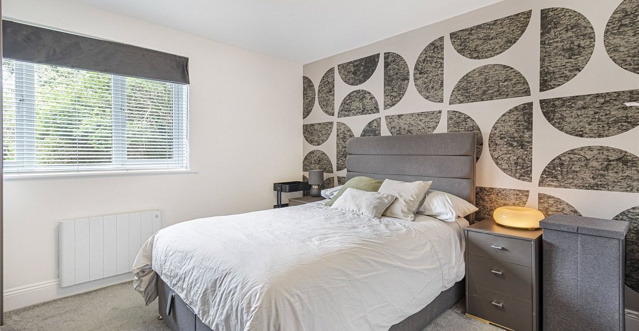 2 bedroom property for sale in Welling | Robinson Jackson