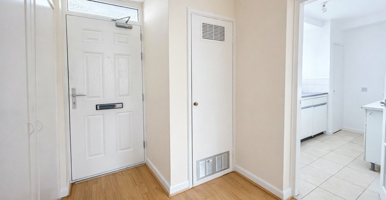 1 bedroom property for sale in London | Robinson Jackson