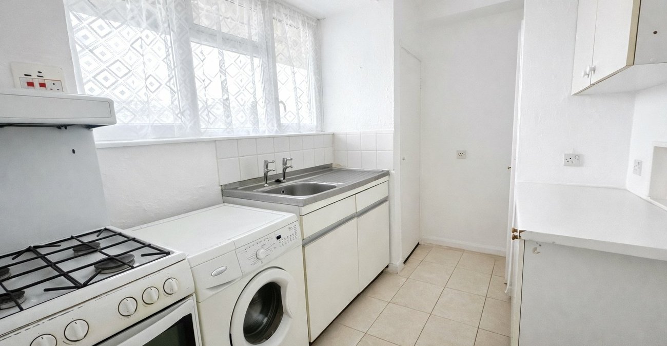 1 bedroom property for sale in London | Robinson Jackson