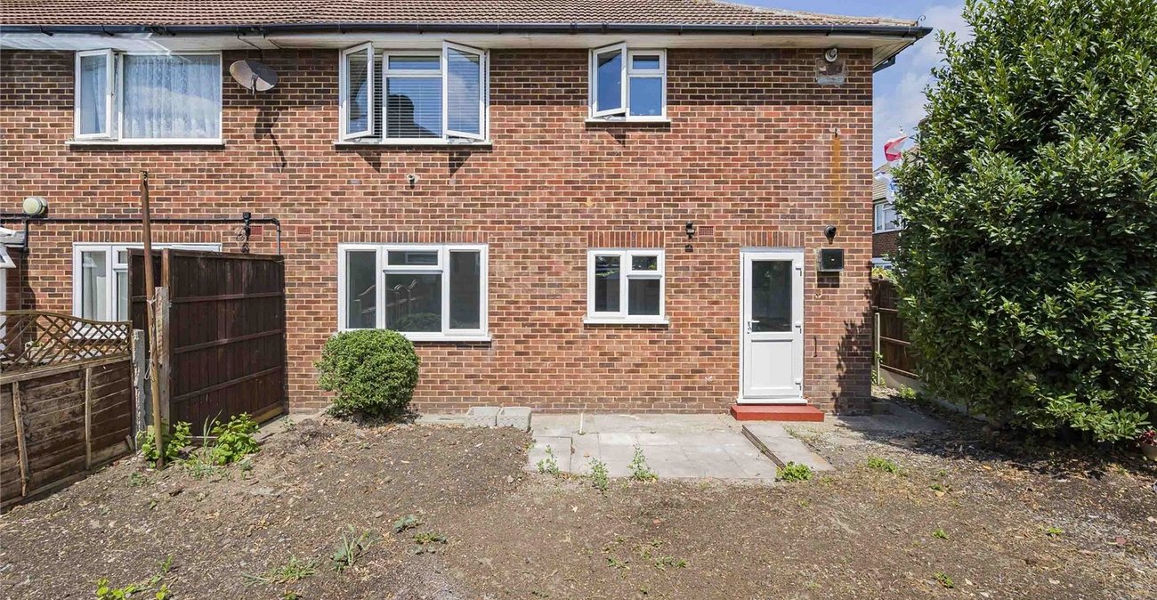 2 bedroom property for sale in Welling | Robinson Jackson