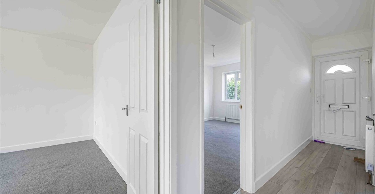 2 bedroom property for sale in Welling | Robinson Jackson