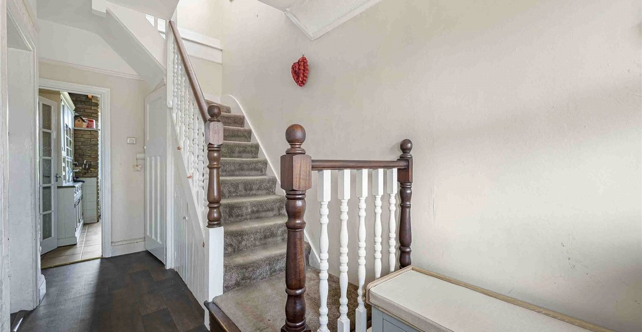 3 bedroom house for sale in Welling | Robinson Jackson