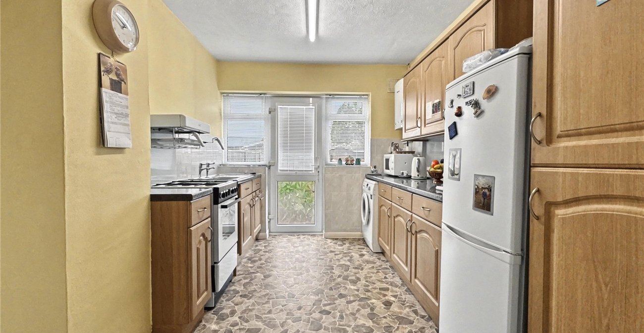 3 bedroom house for sale in Wigmore | Robinson Michael & Jackson