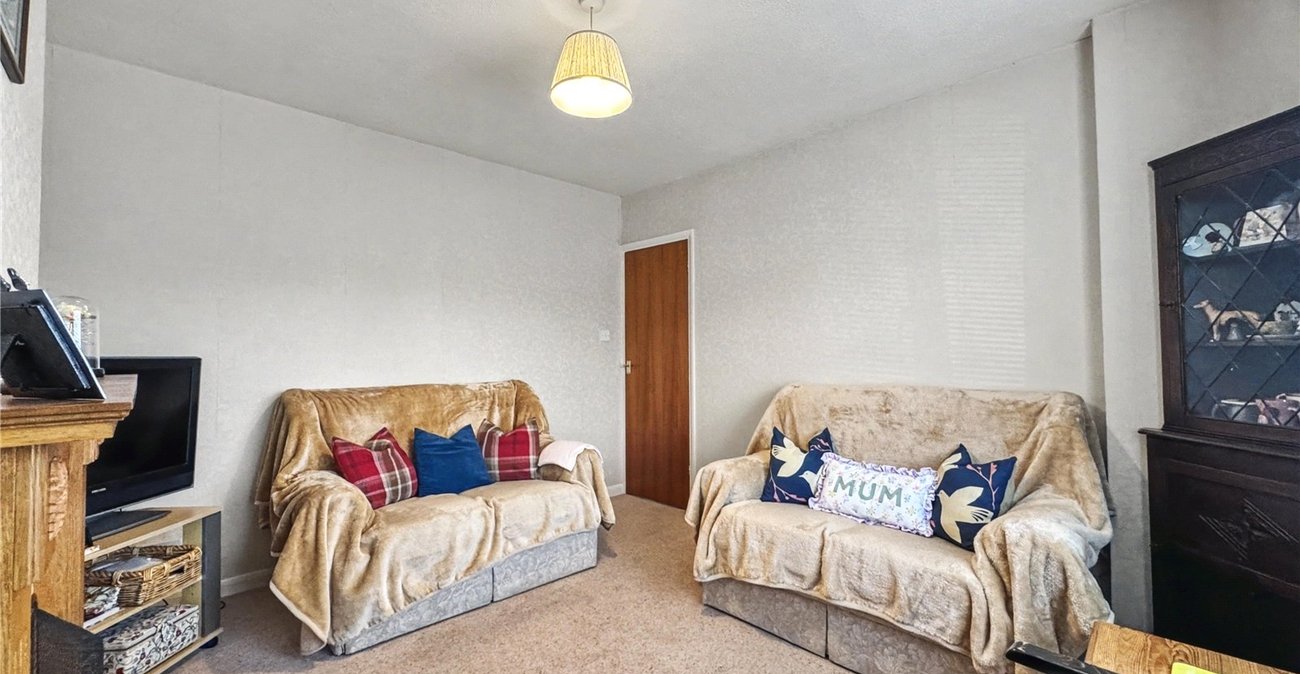 3 bedroom house for sale in Wigmore | Robinson Michael & Jackson