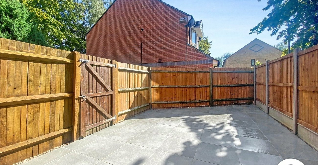 2 bedroom house for sale in Walderslade Woods | Robinson Michael & Jackson