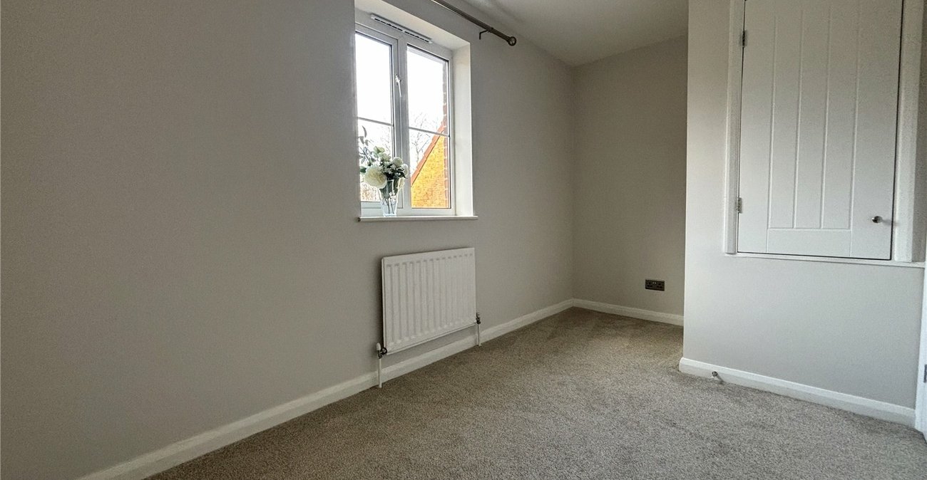 2 bedroom house for sale in Walderslade Woods | Robinson Michael & Jackson