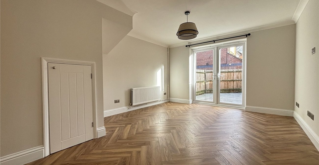 2 bedroom house for sale in Walderslade Woods | Robinson Michael & Jackson