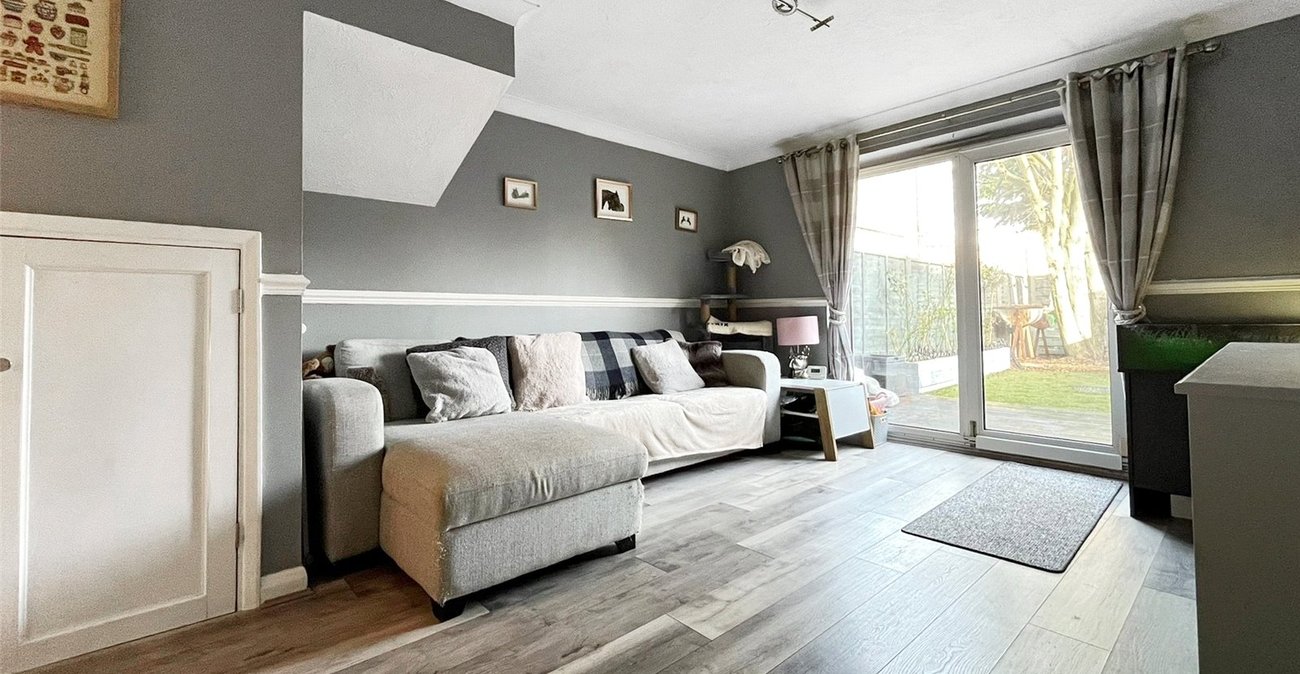 2 bedroom house for sale in Walderslade Woods | Robinson Michael & Jackson