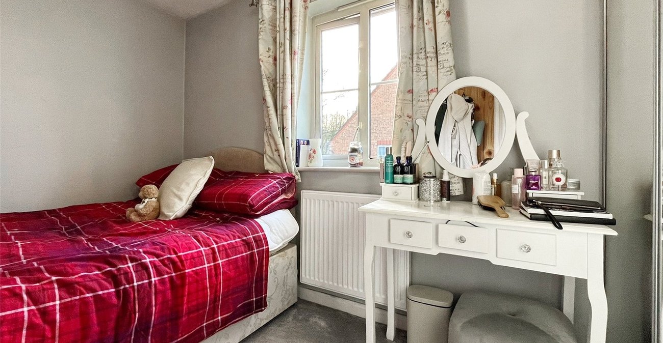 2 bedroom house for sale in Walderslade Woods | Robinson Michael & Jackson