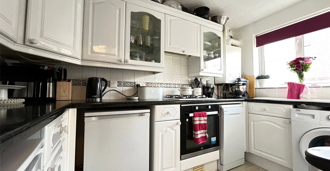 2 bedroom house for sale in Walderslade Woods | Robinson Michael & Jackson