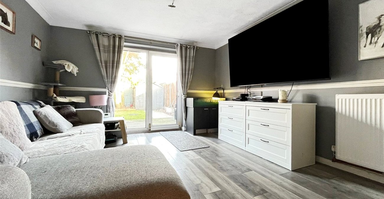 2 bedroom house for sale in Walderslade Woods | Robinson Michael & Jackson