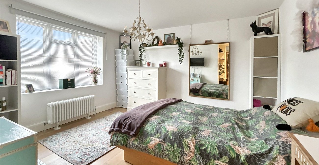 4 bedroom house for sale in Sidcup | Robinson Jackson