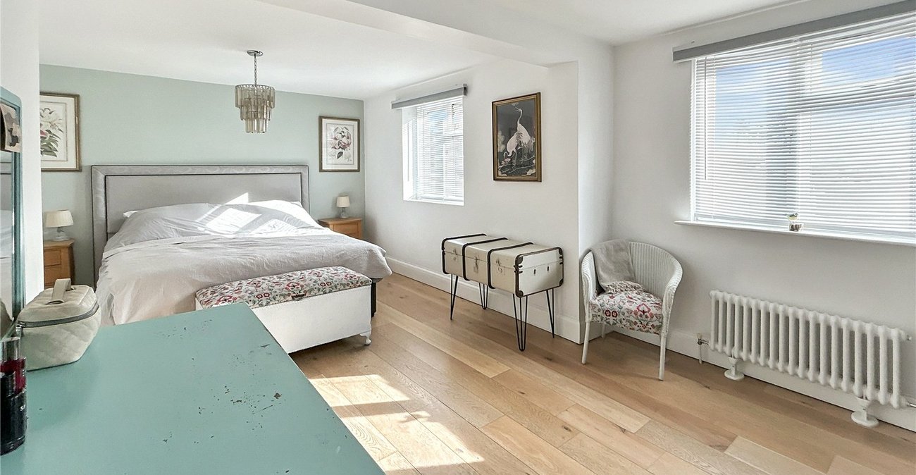 4 bedroom house for sale in Sidcup | Robinson Jackson