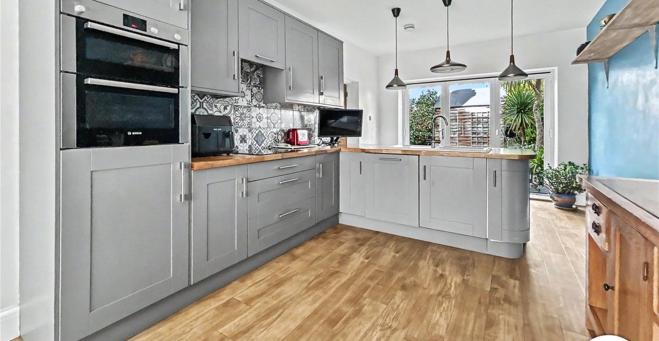 4 bedroom house for sale in Sidcup | Robinson Jackson