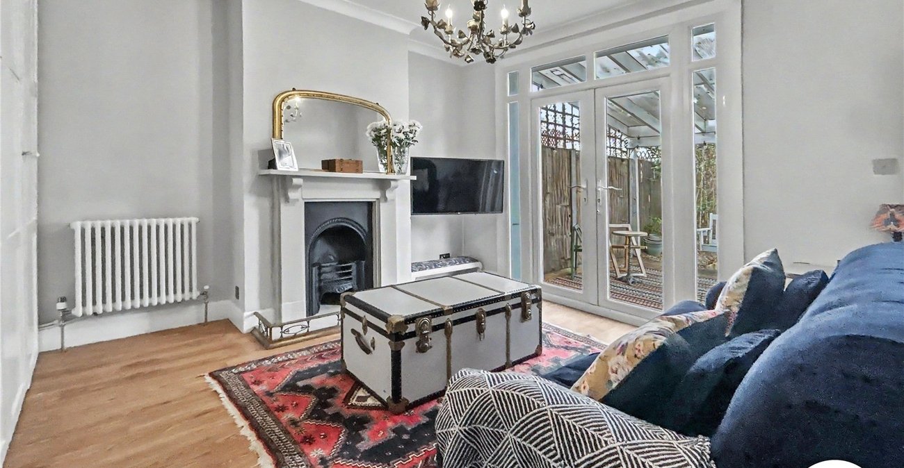 4 bedroom house for sale in Sidcup | Robinson Jackson