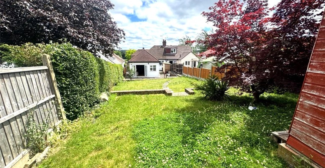 2 bedroom bungalow for sale in South Orpington | Robinson Jackson