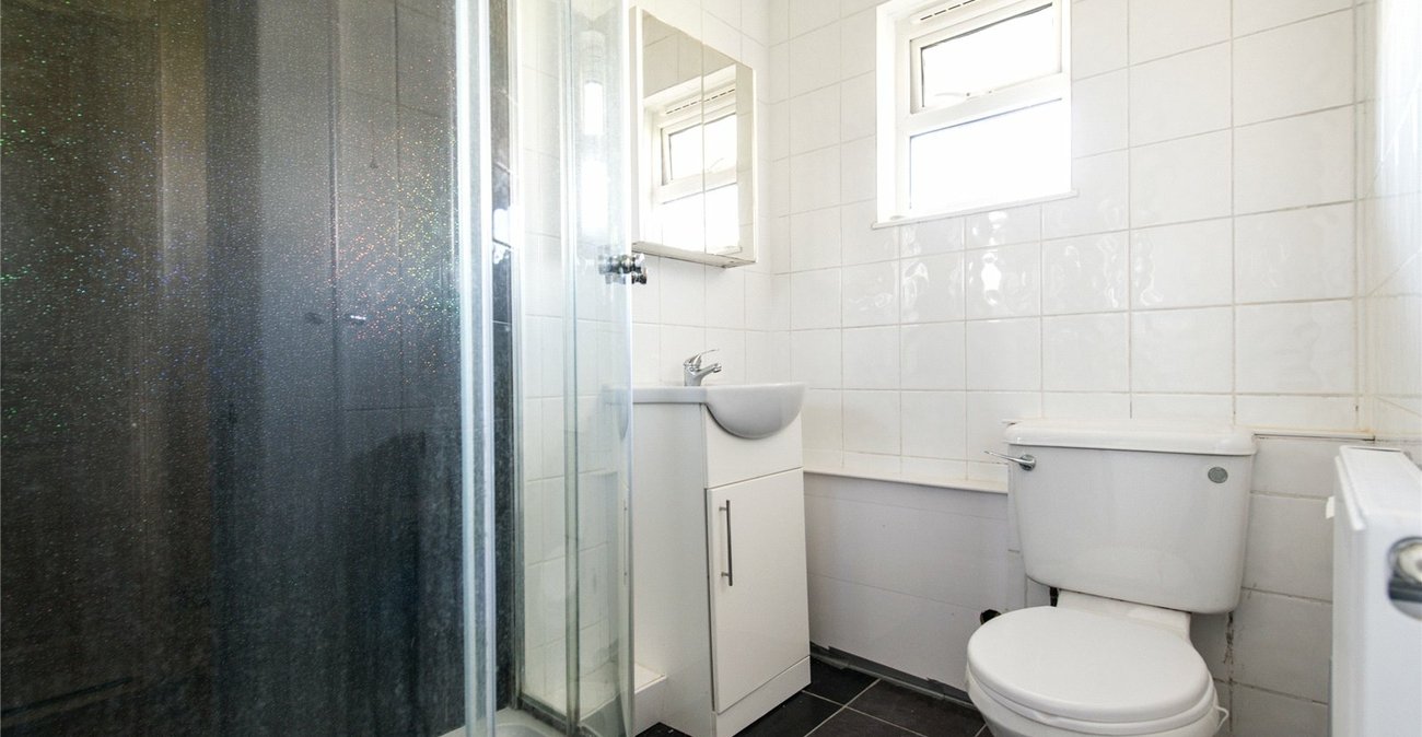 1 bedroom property for sale in Maidstone | Robinson Michael & Jackson