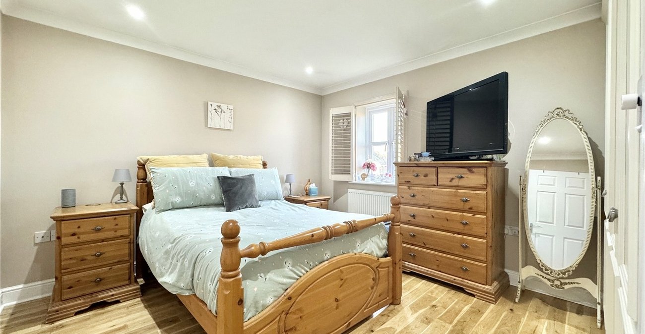 2 bedroom bungalow for sale in Tylers Green Road | Robinson Jackson