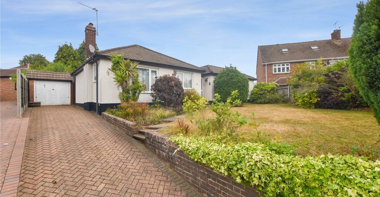 3 bedroom bungalow for sale in Bexley | Robinson Jackson