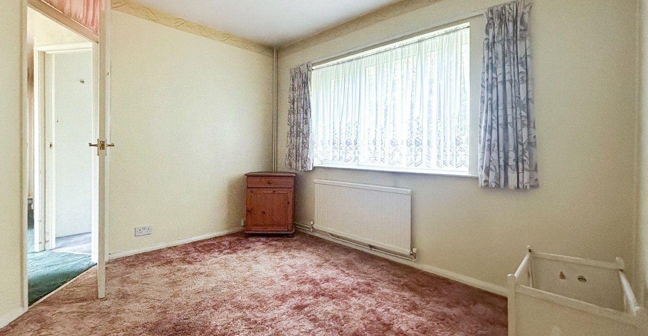 3 bedroom bungalow for sale in Bexley | Robinson Jackson