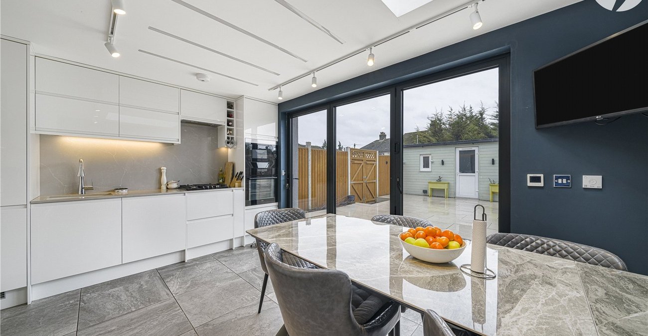 3 bedroom house for sale in Dartford | Robinson Jackson