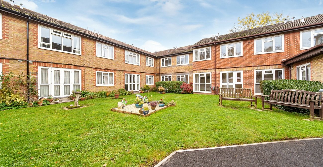 1 bedroom property for sale in Bromley | Robinson Jackson