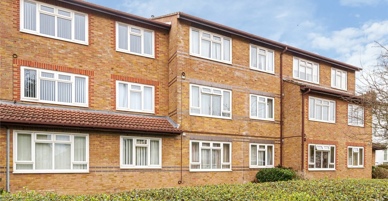 1 bedroom property for sale in Bromley | Robinson Jackson