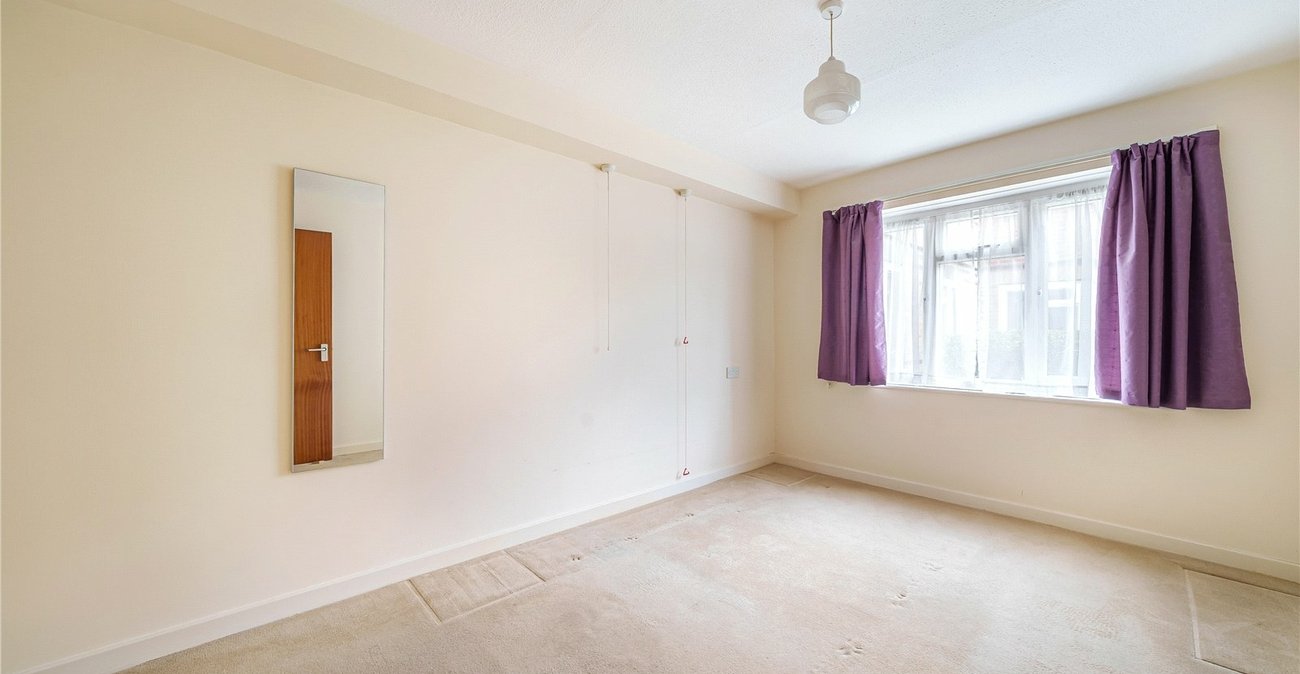 1 bedroom property for sale in Bromley | Robinson Jackson