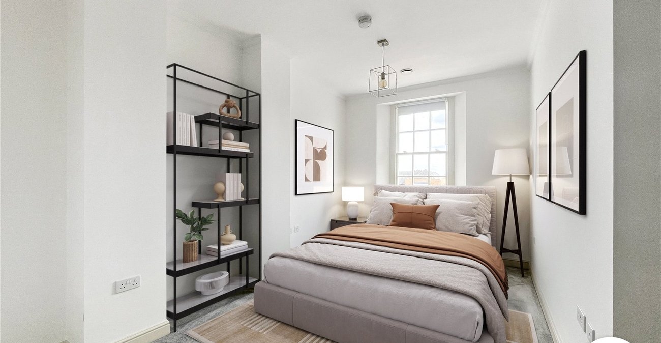 2 bedroom property for sale in Leybourne | Robinson Michael & Jackson