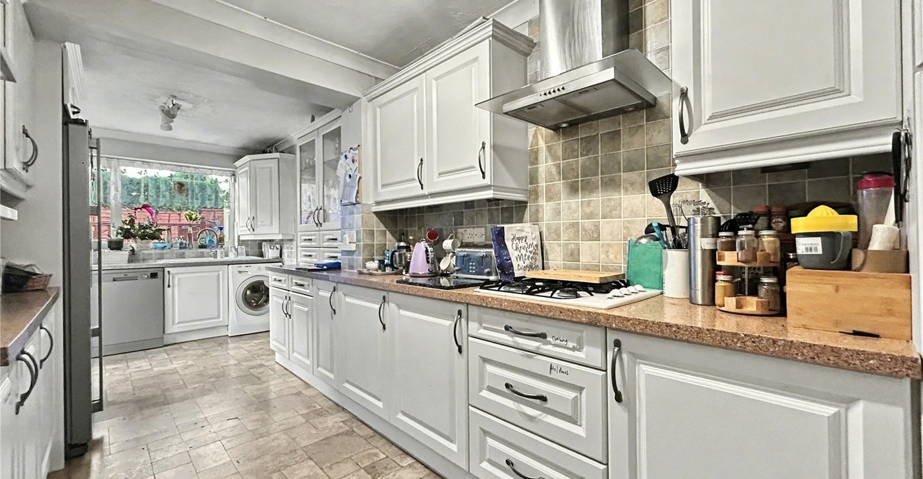 4 bedroom house for sale in Twydall | Robinson Michael & Jackson